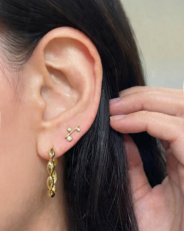 Aralia Gold Earrings with White Topaz