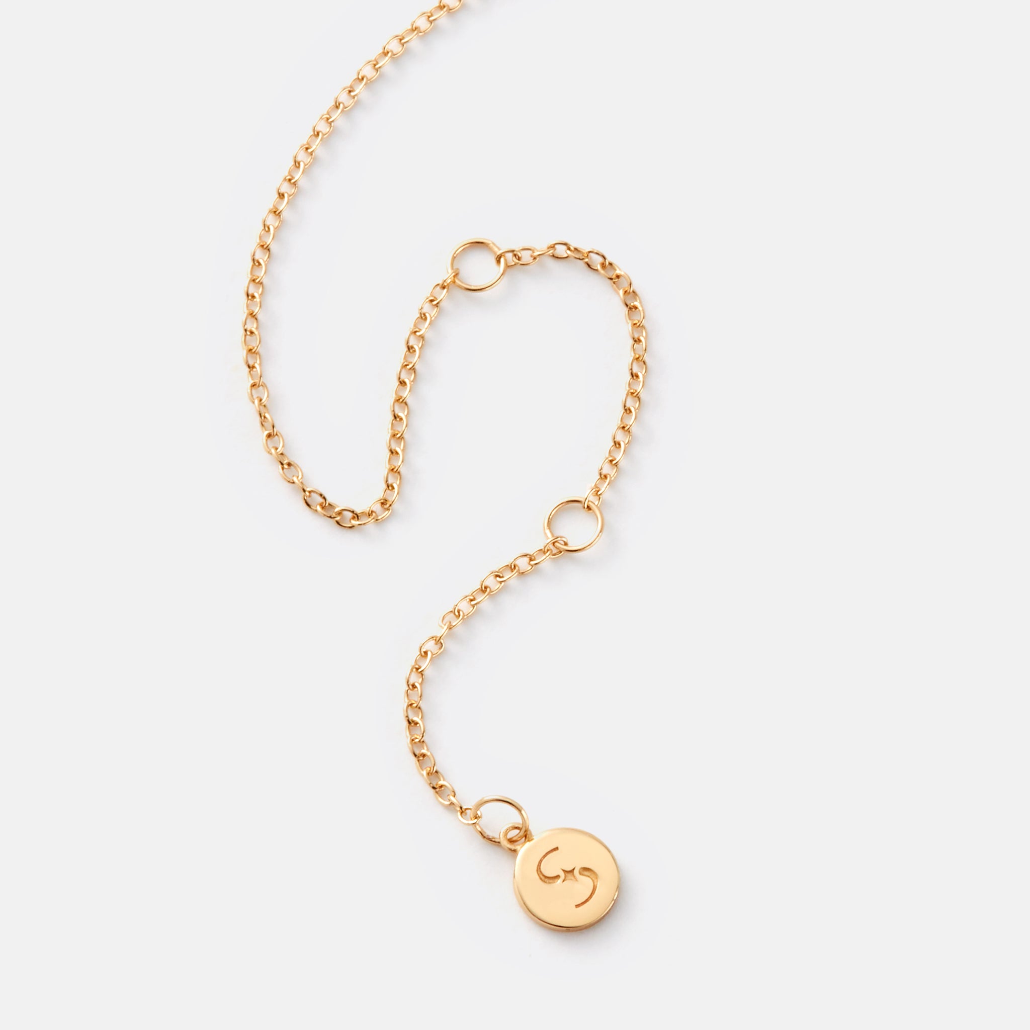 Gold Oval Pearl Necklace